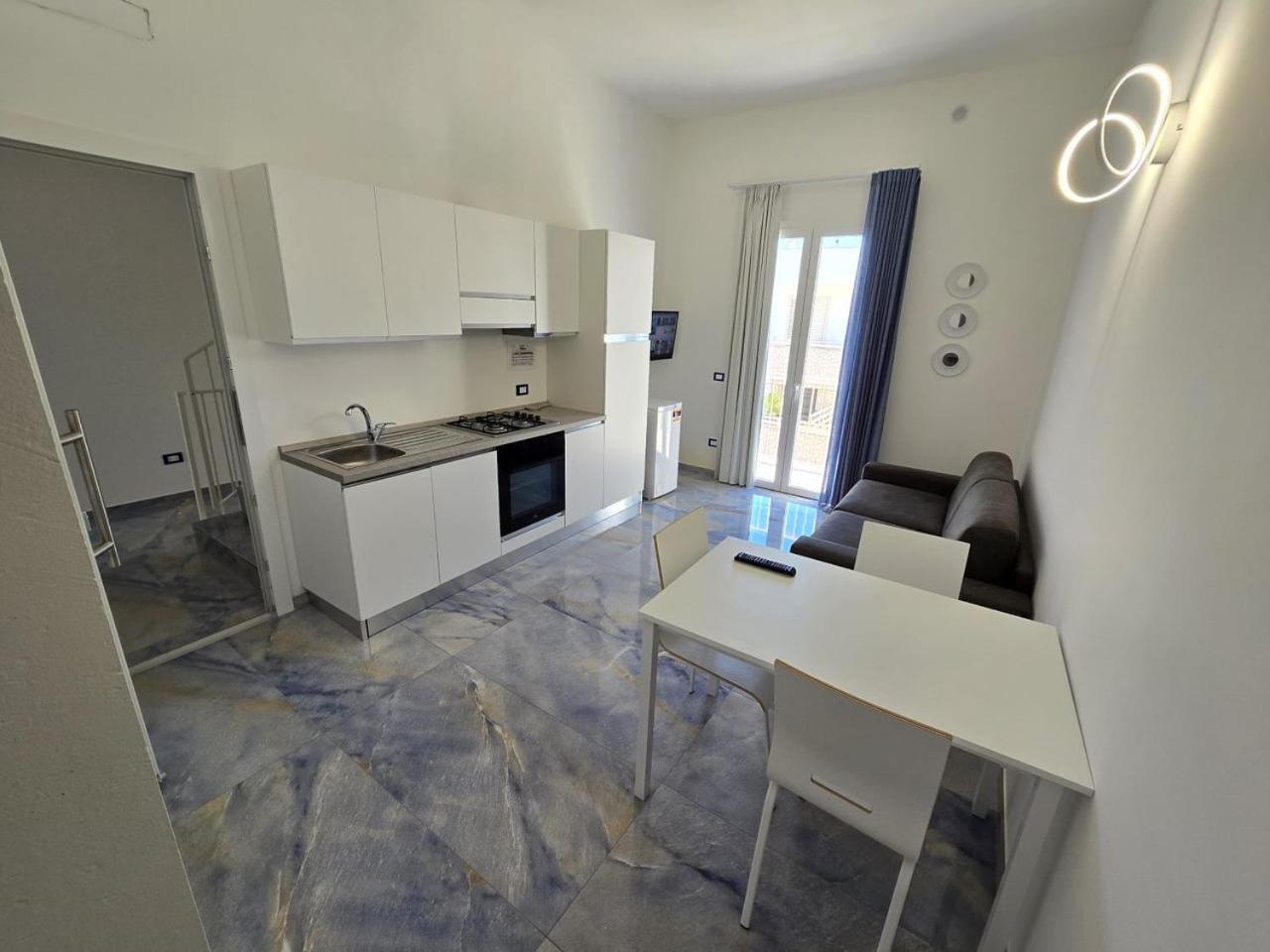 Alg Apartments Con Parcheggio Porto Cesareo Exterior photo
